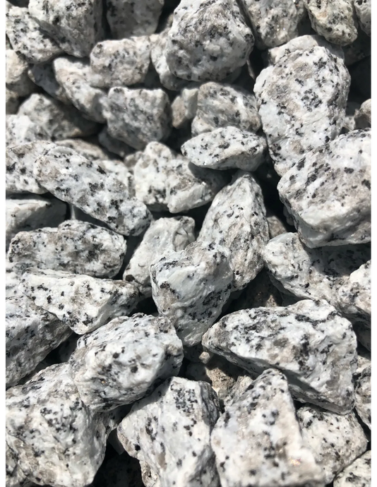 Dalmatian Grey Granite Chippings