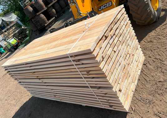 New Hardwood Boards/Posts (2400mm x 100mm x 32mm) *COLLECTION ONLY*