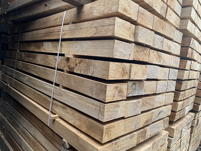 Load image into Gallery viewer, New Hardwood L.Oak Railway Sleepers (2000mm x 200mm x 100mm)

