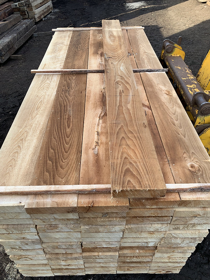 Load image into Gallery viewer, New Hardwood L.Oak Railway Sleeper Boards (2400mm x 200mm x 50mm)
