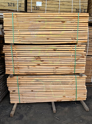 New Unbanded Scaffold Boards/Planks (2400mm x 200mm x 38mm)